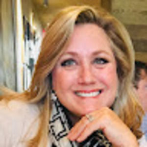 Meet your Posher, Carolyn